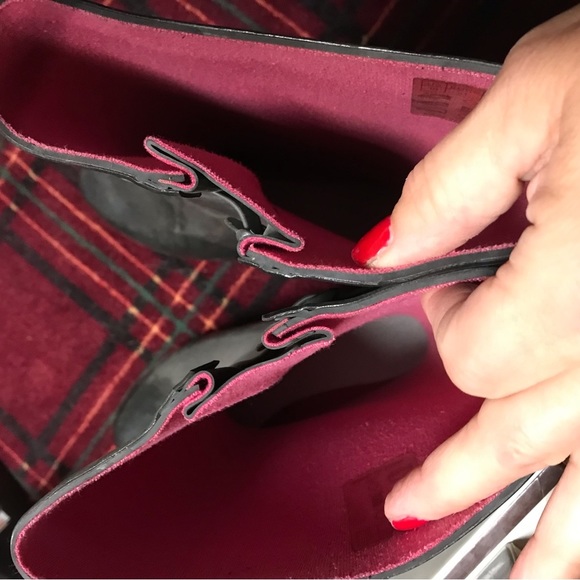 CAPELLI of NEW YORK size 10 Black wedge rain boots wore  1-2x - Picture 5 of 5